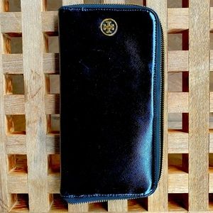 Tory Burch Continental Wallet